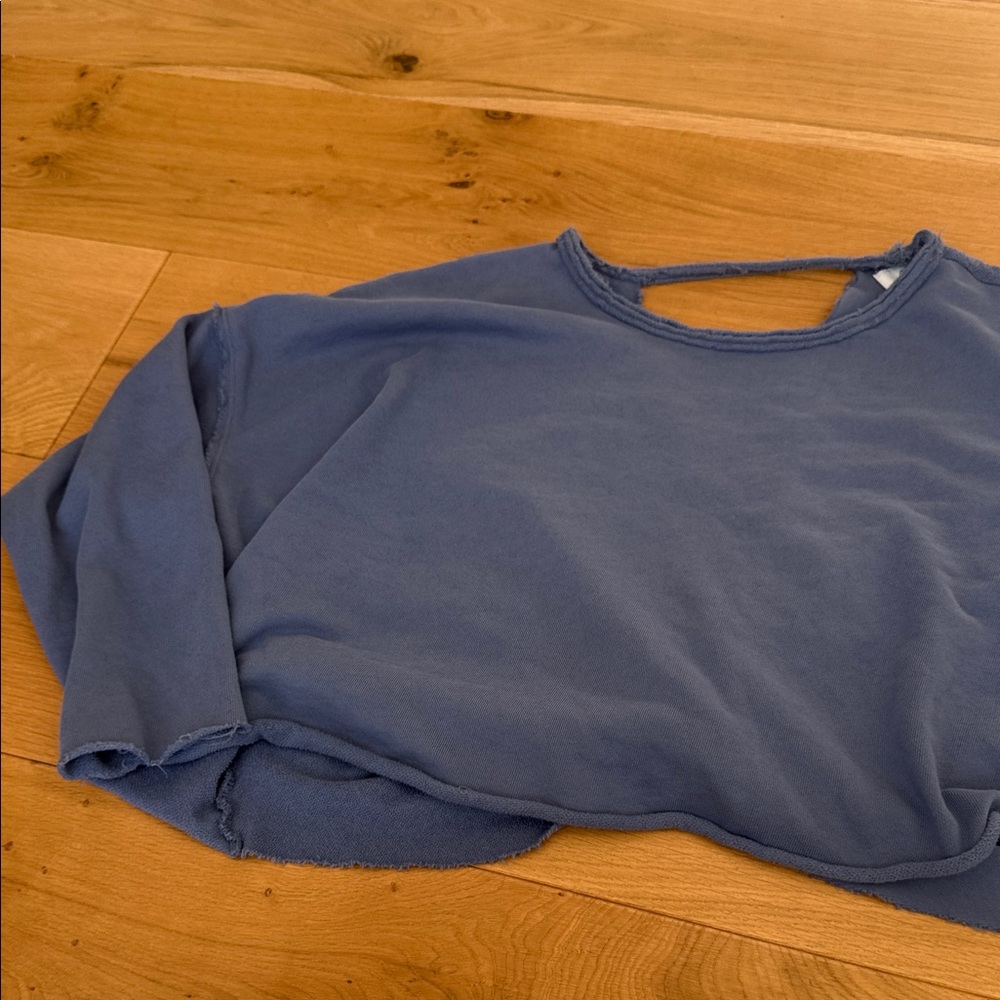 Aerie Blue Twist-Back Sweater - Picture 2 of 3